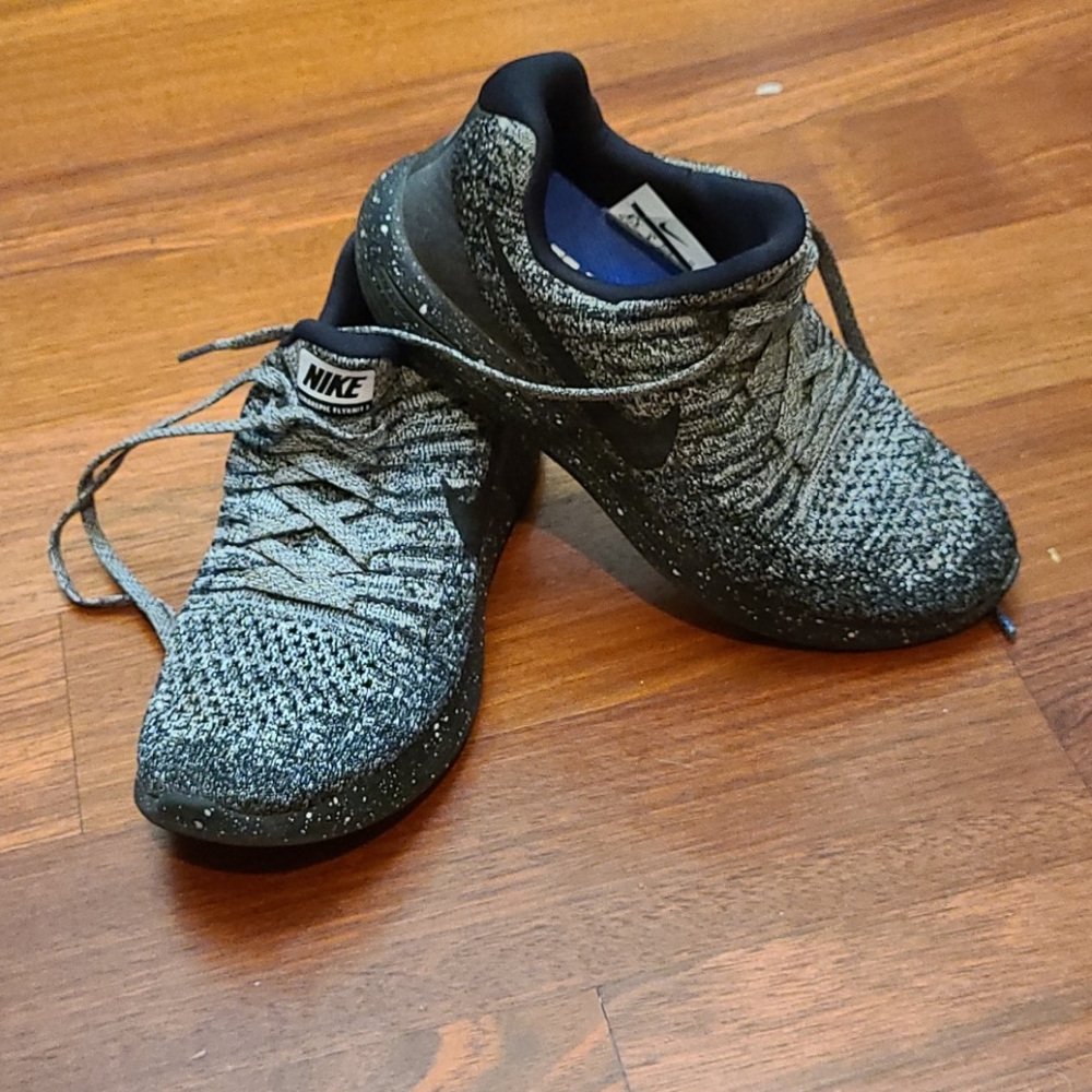 Nike lunar epic flyknit 2